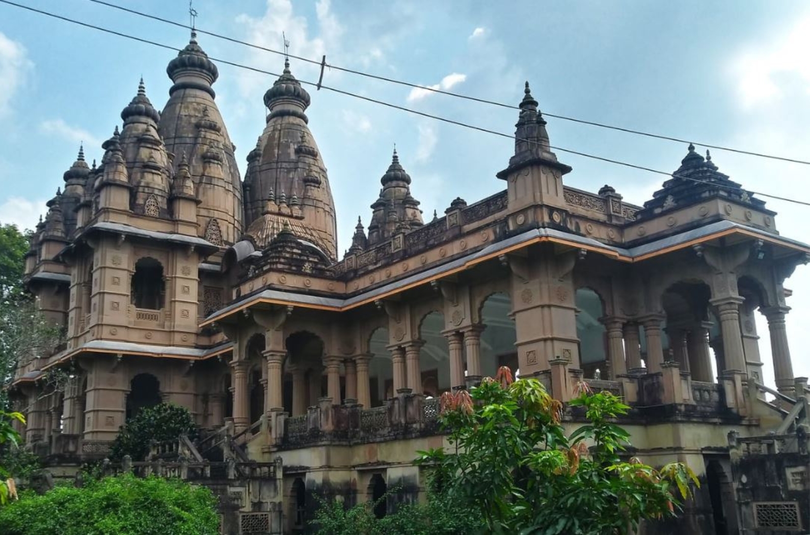 Naulakha Temple