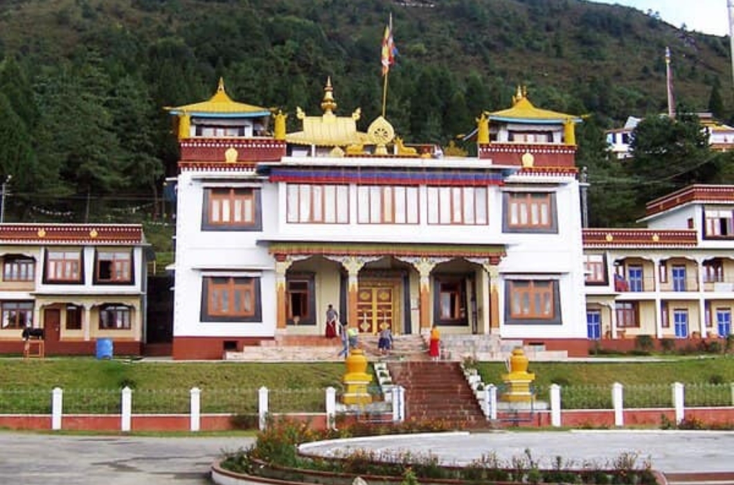 The front pic of Lower Gompa Bomdila