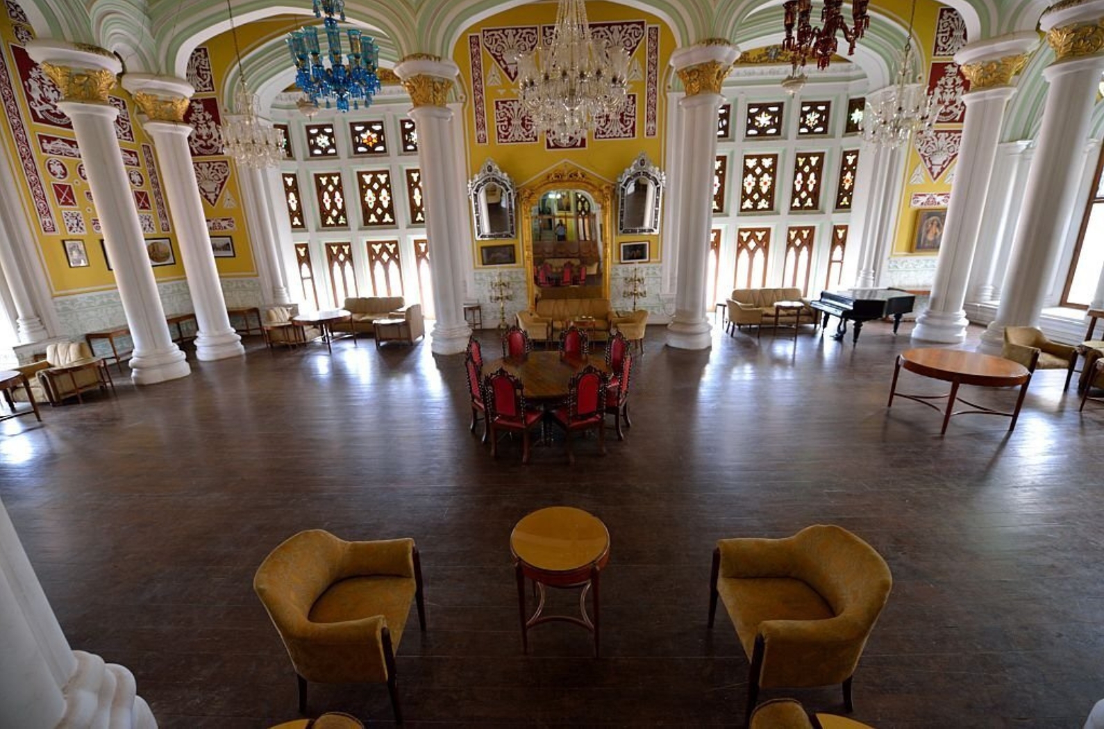 Beautiful inside view in Bangalore Royal Palace.