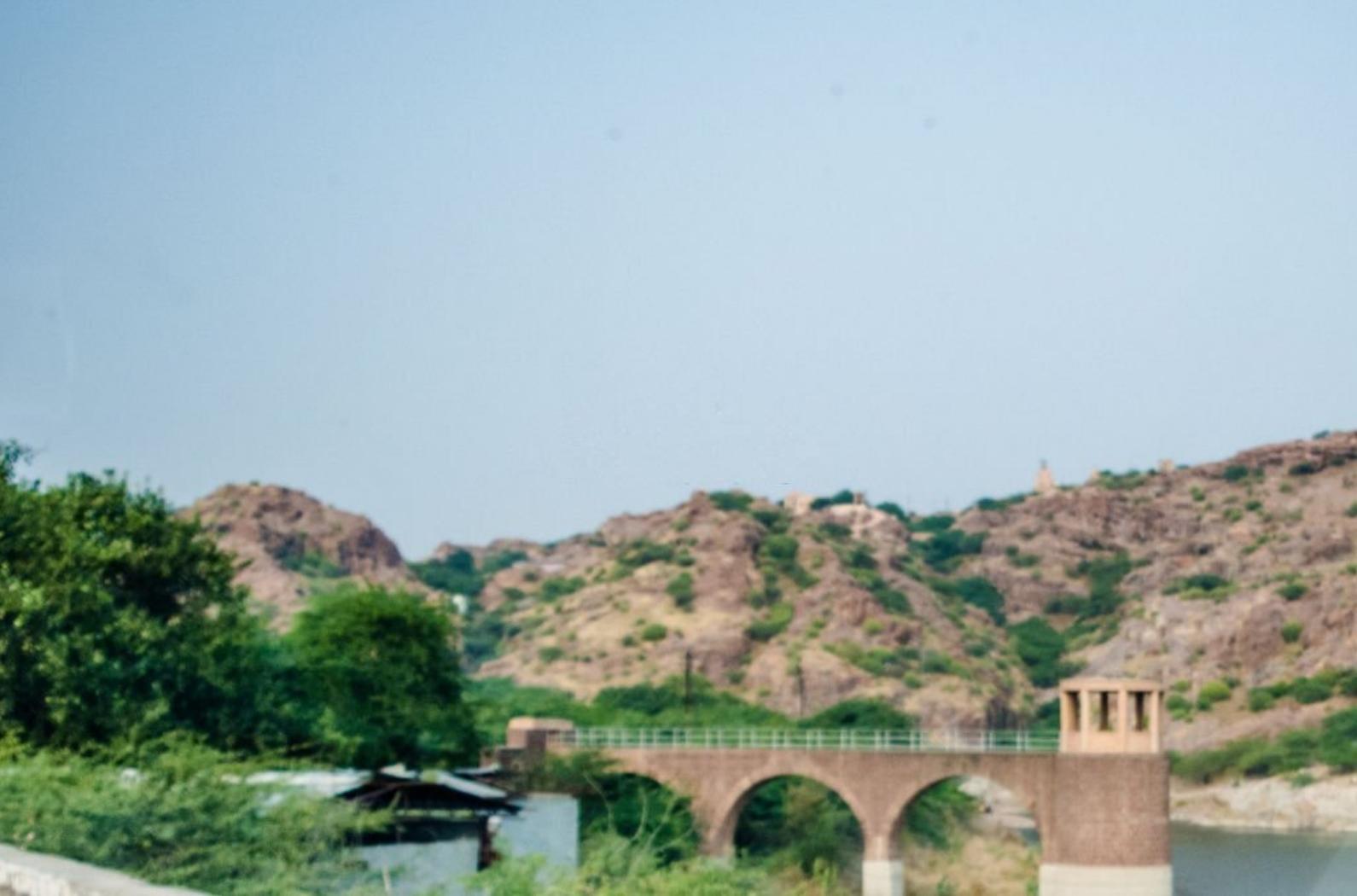 Beautiful view of Kaylana Lake in Rajasthan.