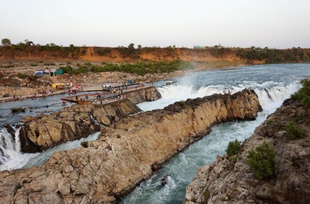 Dhuandhar Falls is a waterfall in Jabalpur district in the Indian state of Madhya Pradesh.