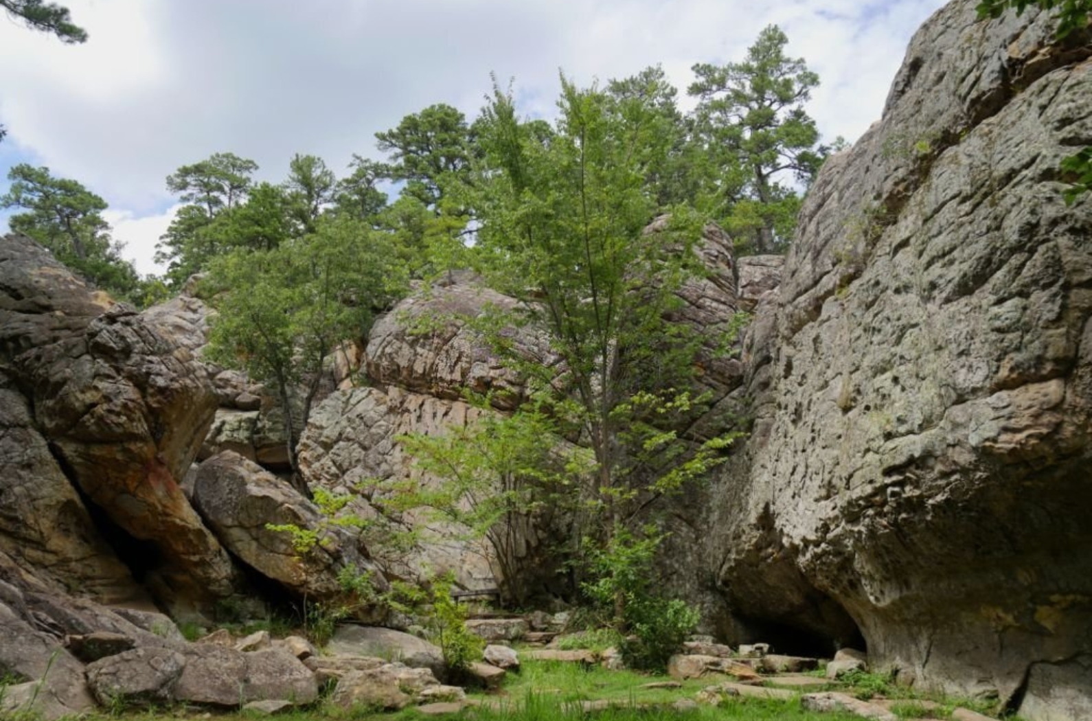 Huge boulders at the cave Robbers Cave State Park.