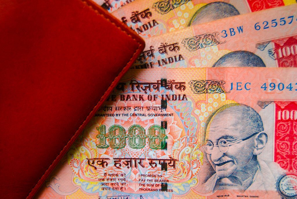 Indian Money - Guides for India travel