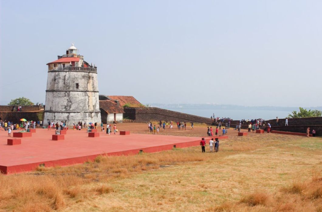 People visiting in the famous landmark The Aguada Fort.
