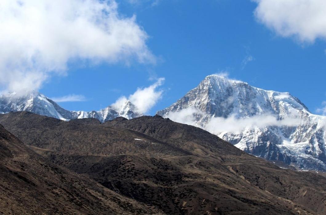 Scenic view of snowcapped mountains against sky,Thangu Valley,Sikkim,India.