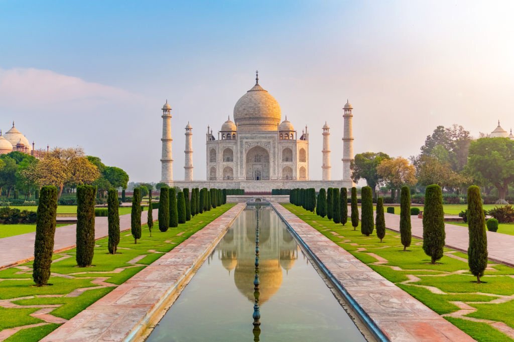 Taj Mahal - best 20 travel places in india