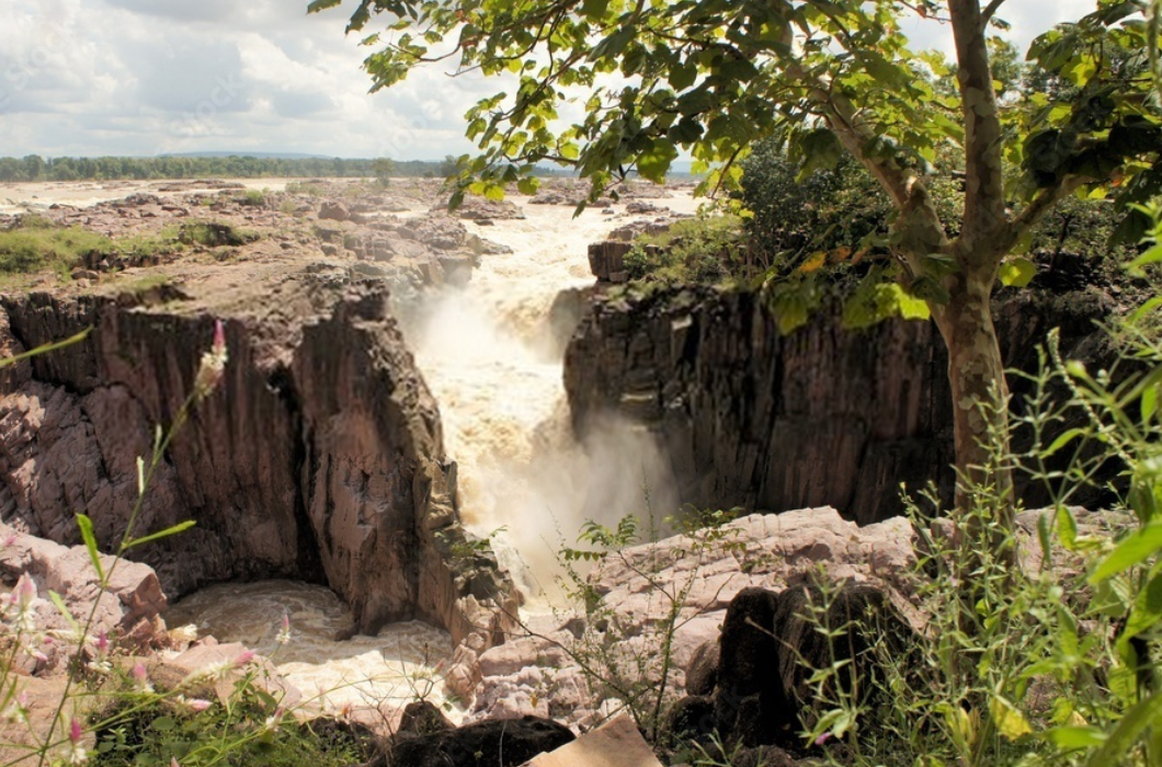 Raneh Falls photo