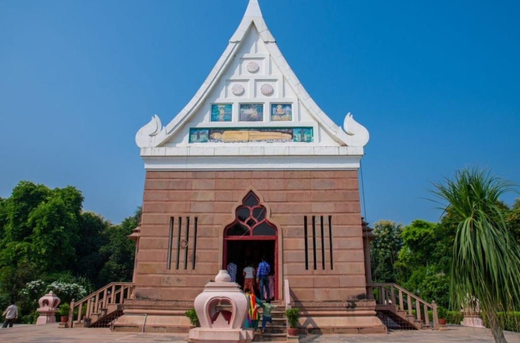 Beautiful front view of Wat Thai Sarnath Temple. A temple of Buddha in Sarnath, India.