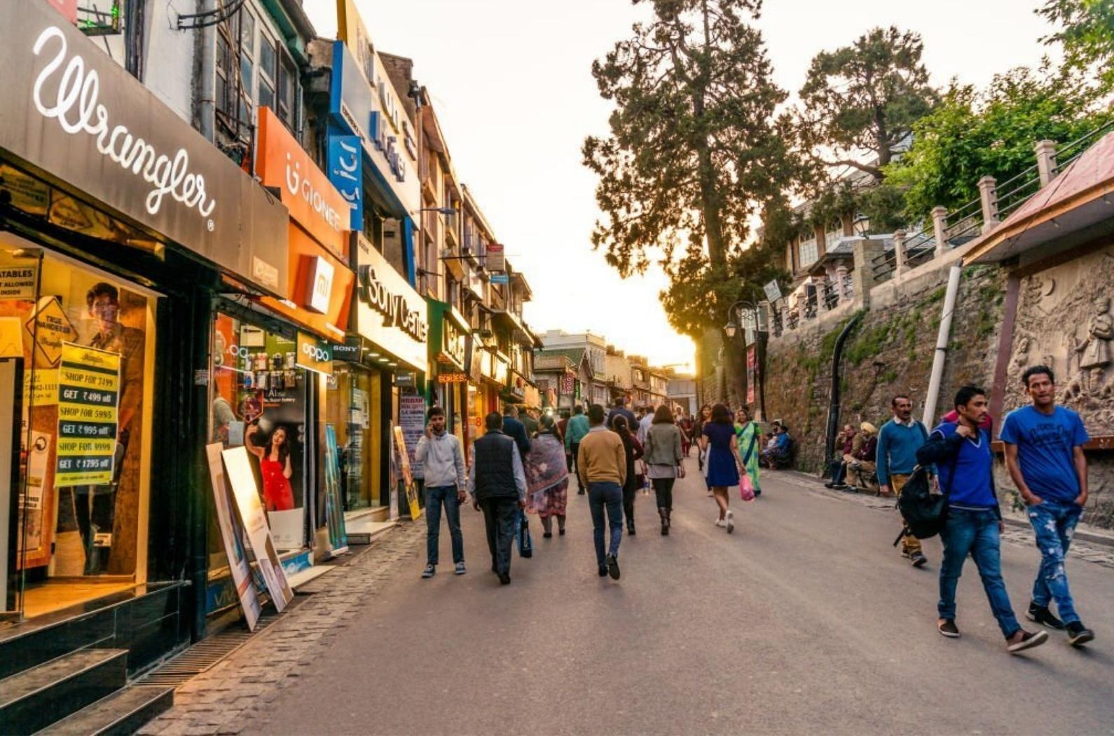 Mall Road Shimla Amazing Place To Hang Out Shopping Relaxing