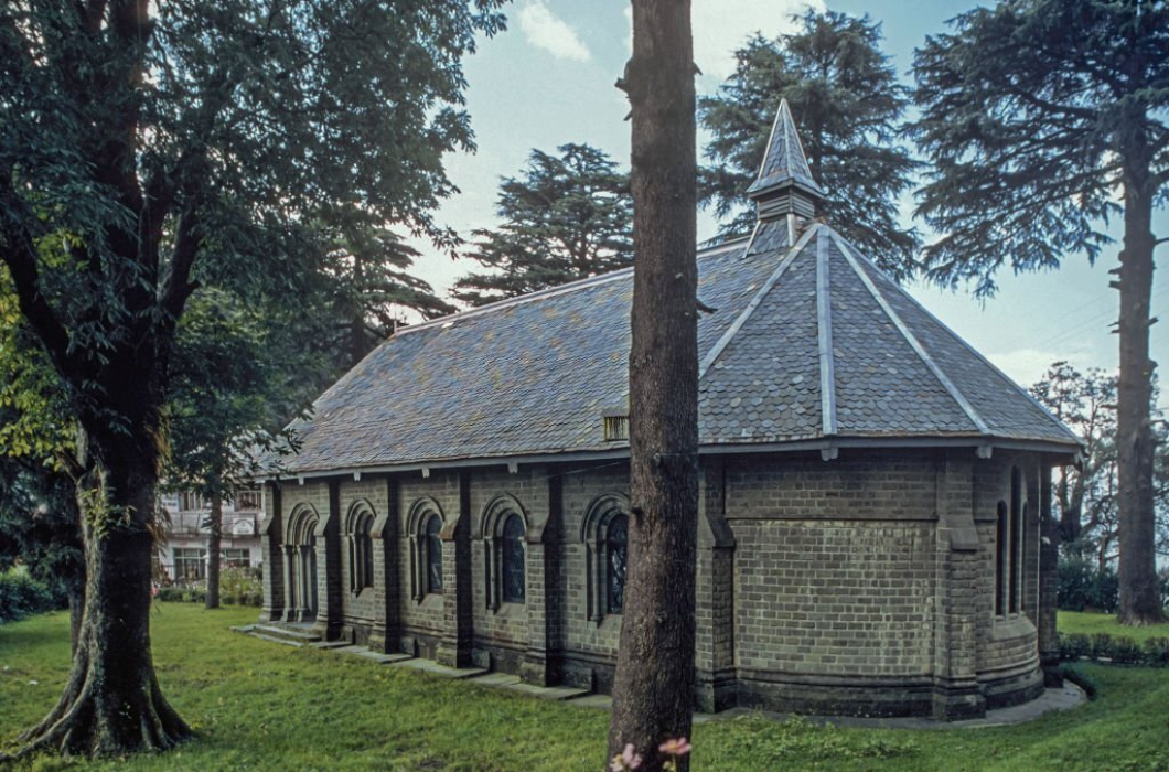 St-Johns-Church-feature-image