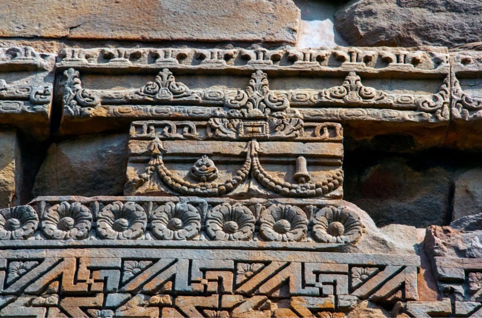 The design on the wall of the Dhamekh at Sarnath, Varanasi.
