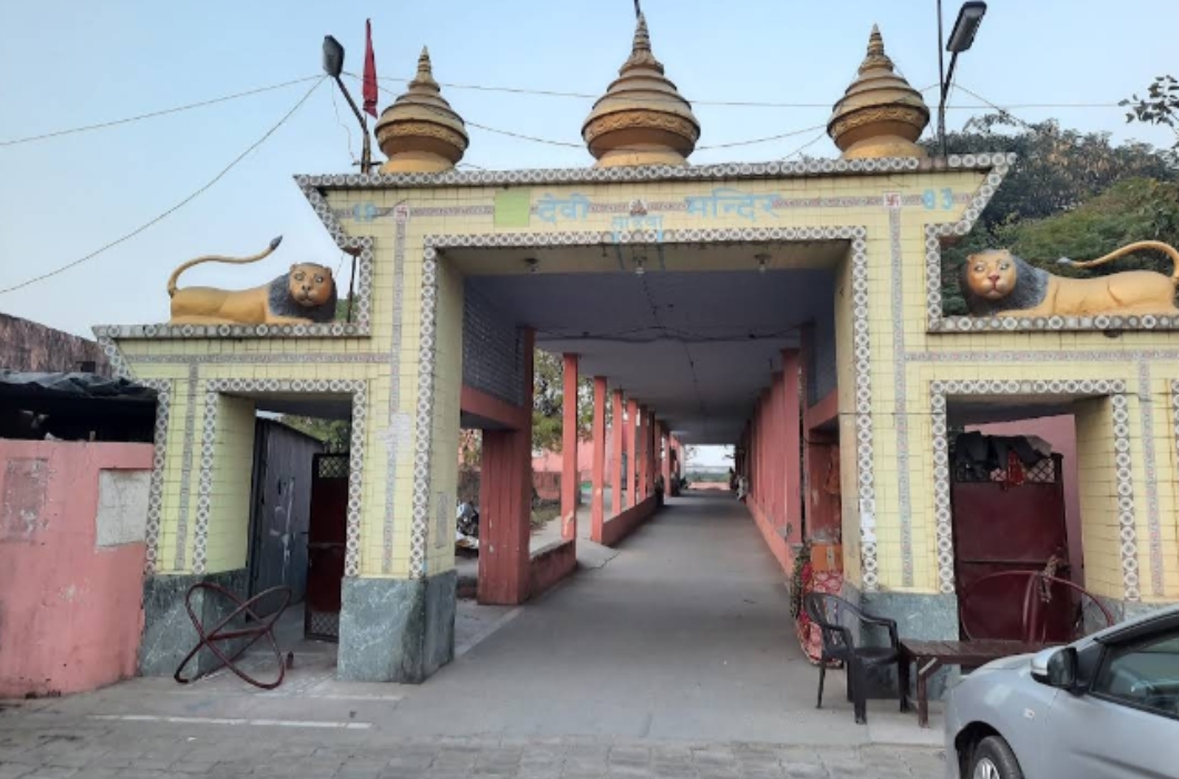 Devi temple is dedicated to Godless Durga. It is a well-known place in Panipat, Haryana. The temple is very prominent in Panipat city and is located on the banks of a drought pond.
