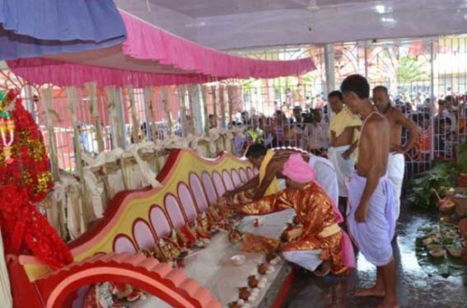 People Spending time in Fourteen gods' and goddesses' temple