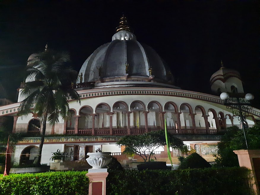 Srila Prabhupada Puspasamadhi Mandir