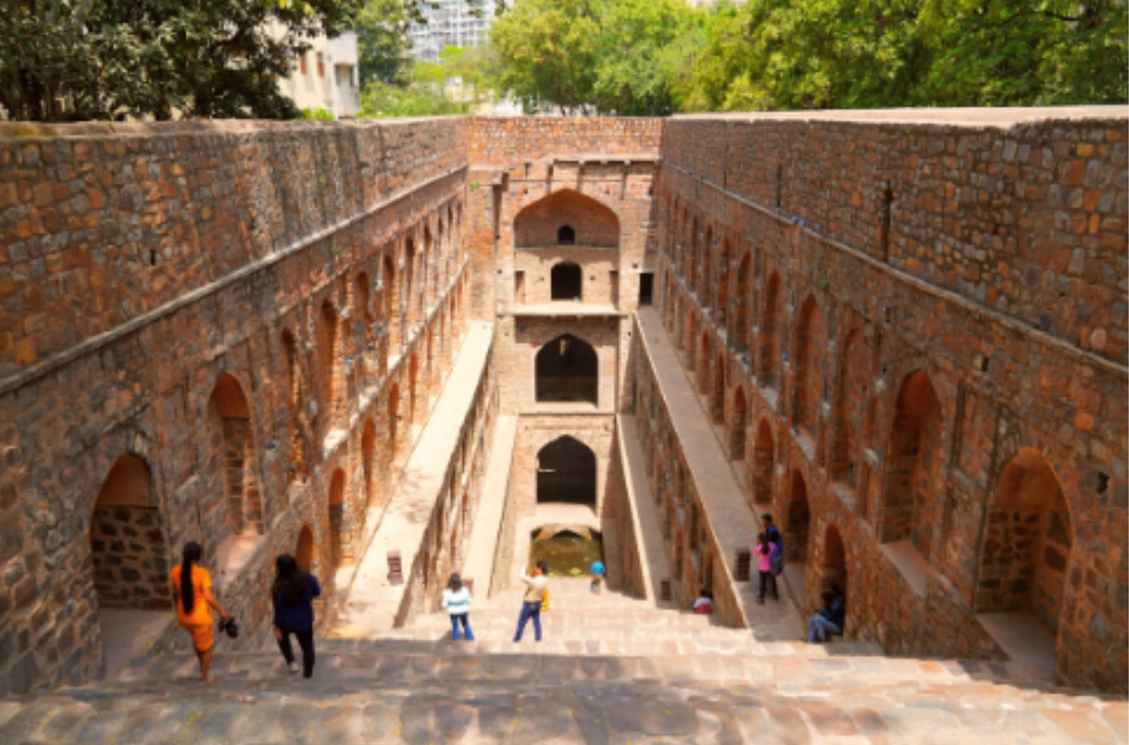 People Spending time in Lodi Era Baoli