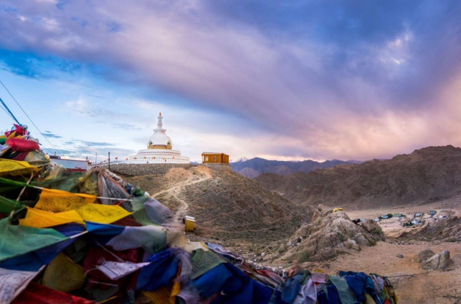 The charismatic pic of Shanti Stupa 