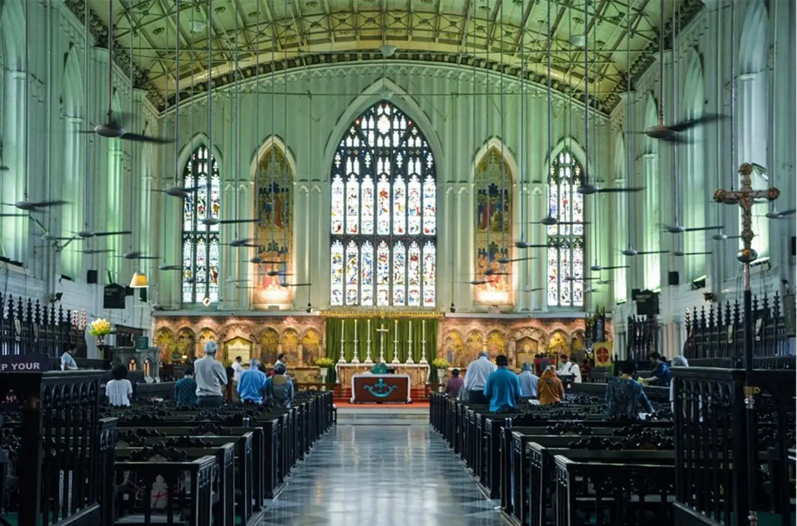 Inside outside view of St. Paul's Cathedral