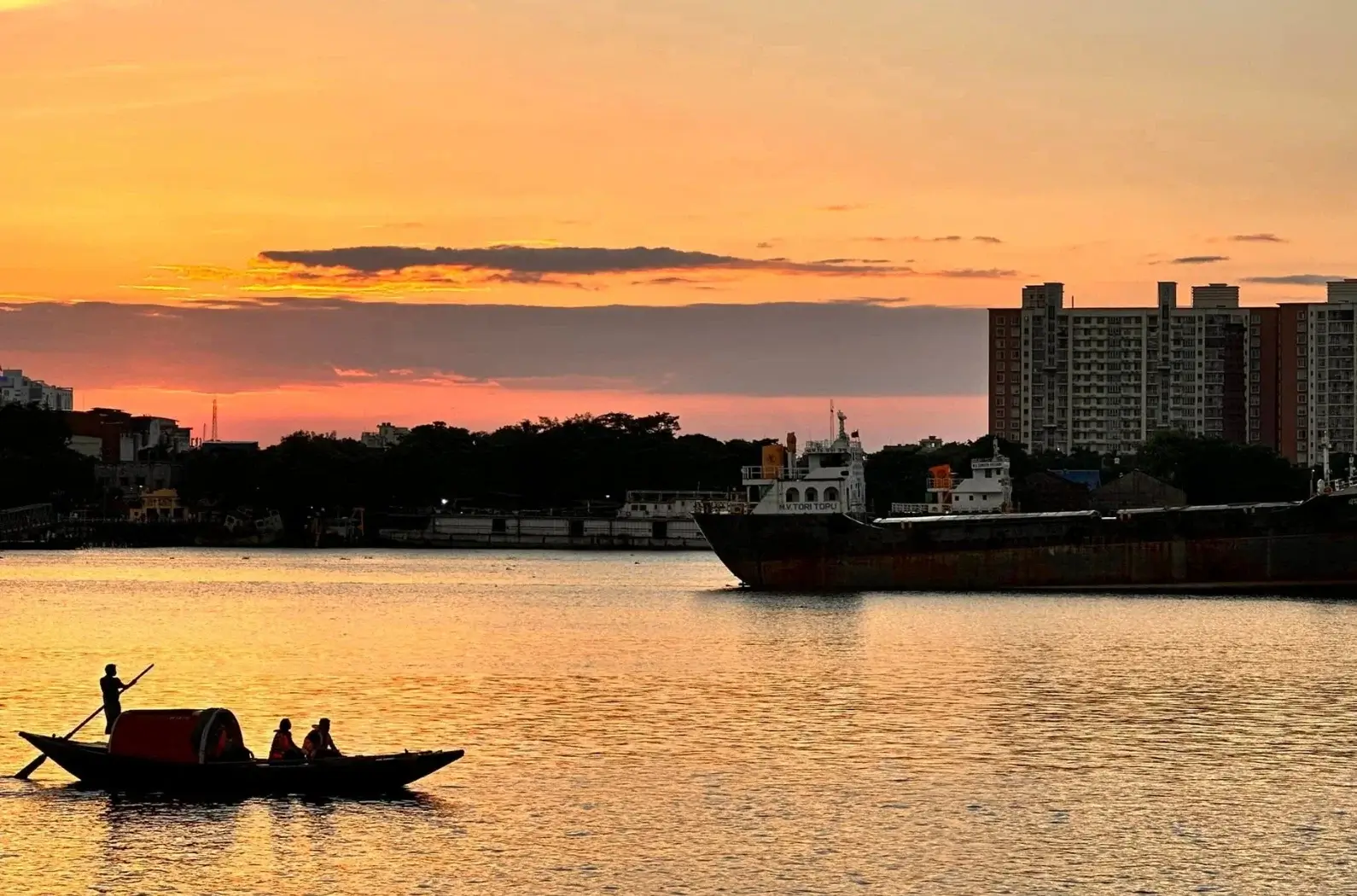 Sunset at Prinsep Ghat