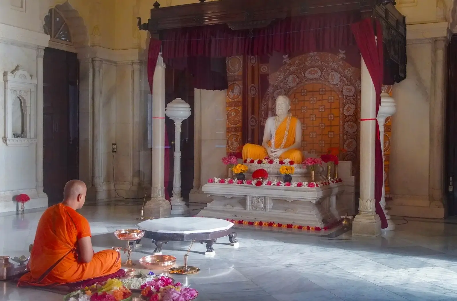 Worship in Belur Math