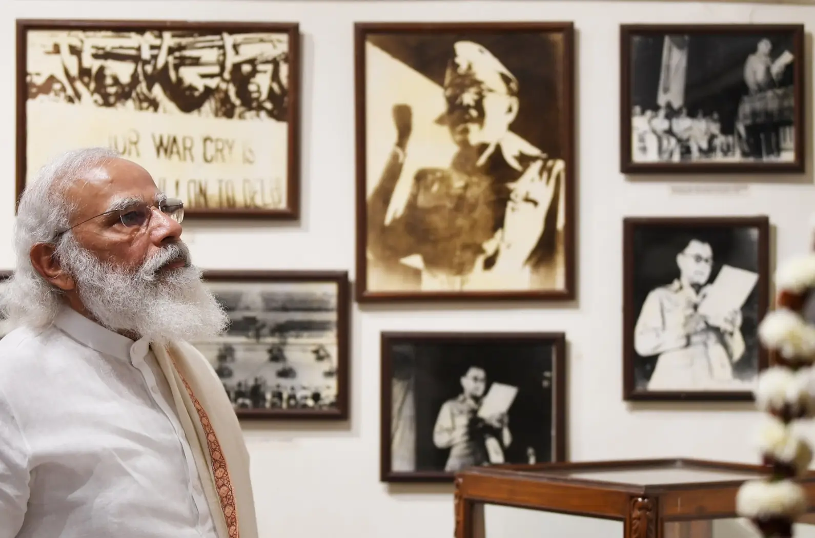 Narendra Modi in Netaji Bhawan