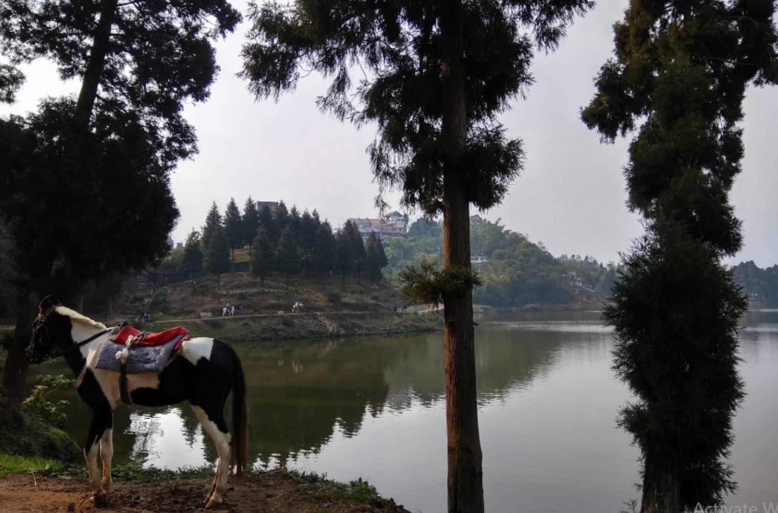 one of the most famous Mirik lake