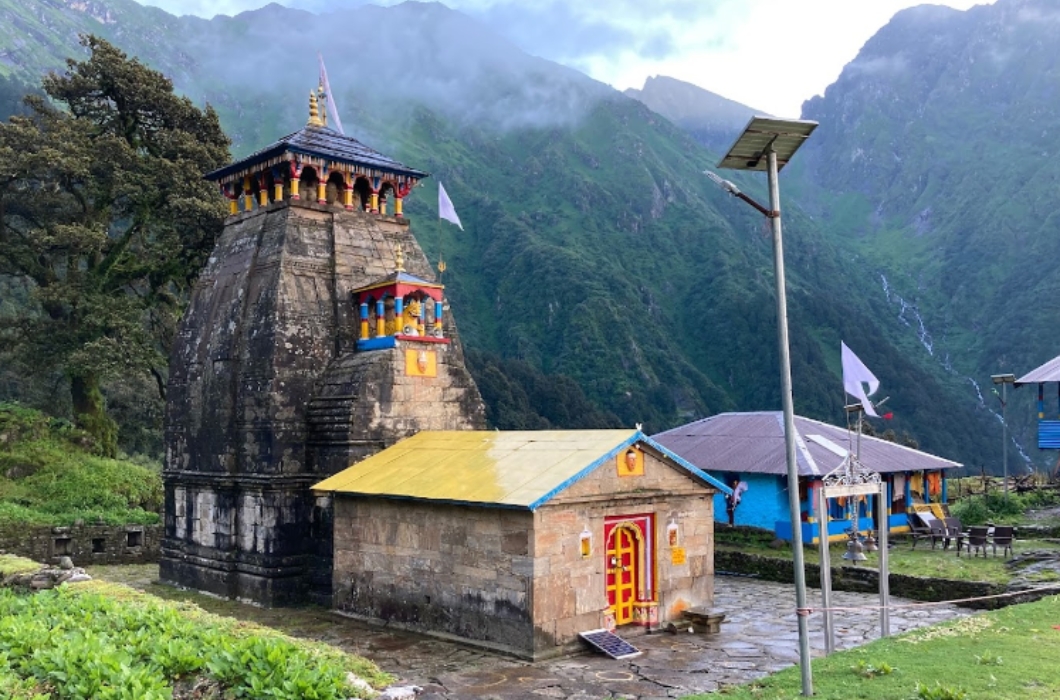 Madmaheshwar Temple