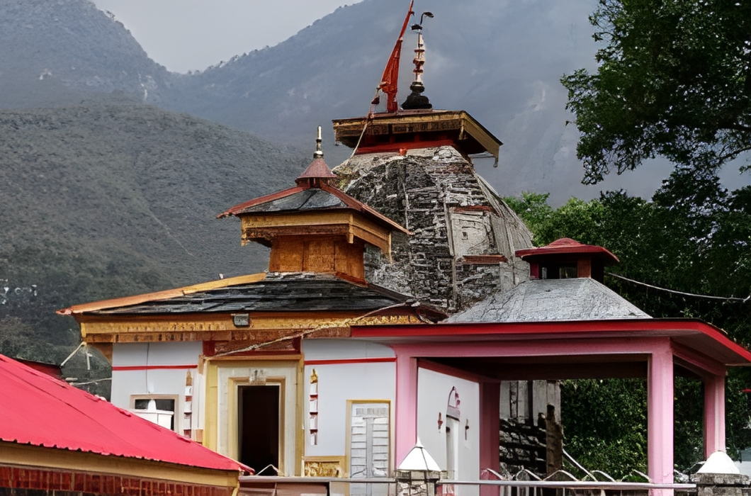 Front View of Sree Kashi Vishwanath Temple