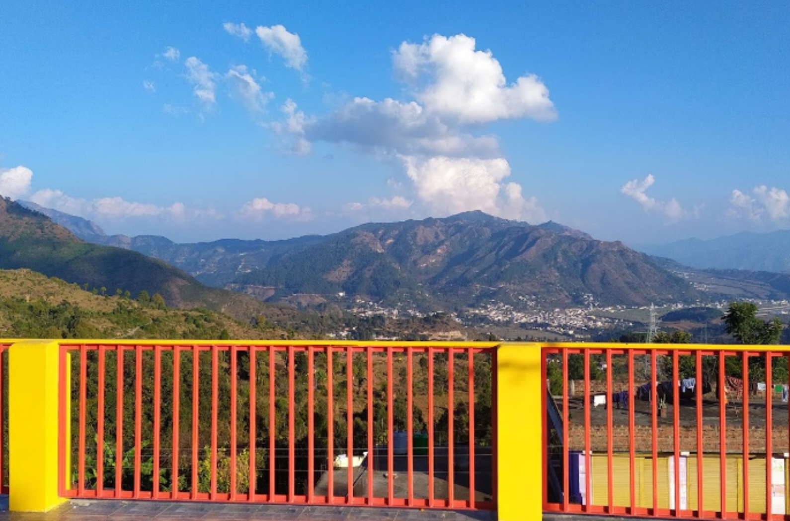 Outside view of Mostamanu Temple