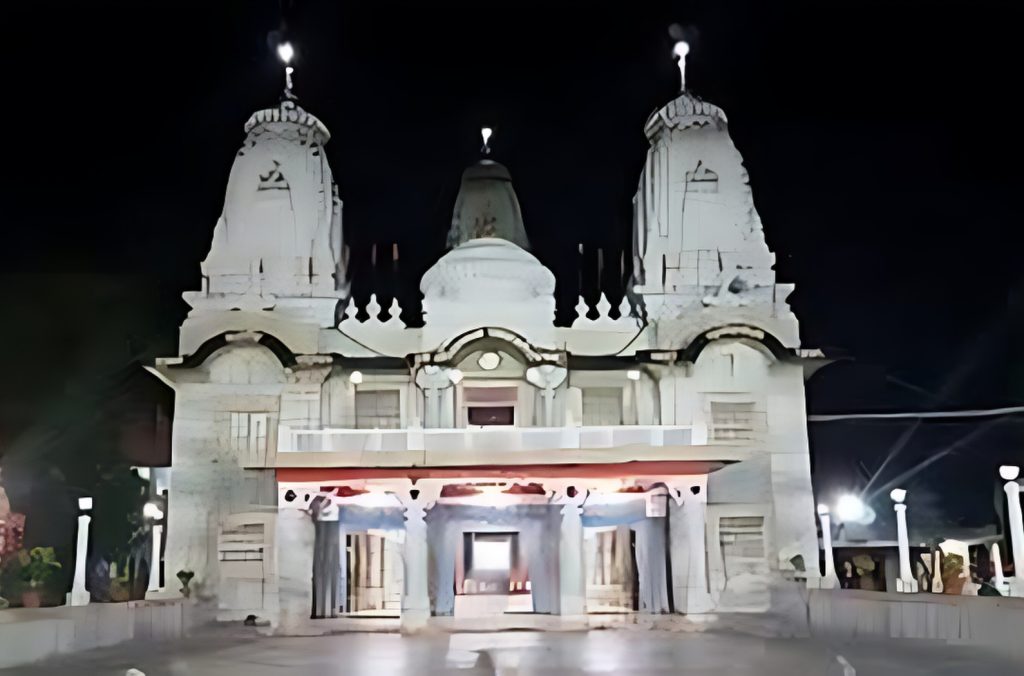 Shri Gorakhnath Temple - Religious tourist place in Gorakhpur