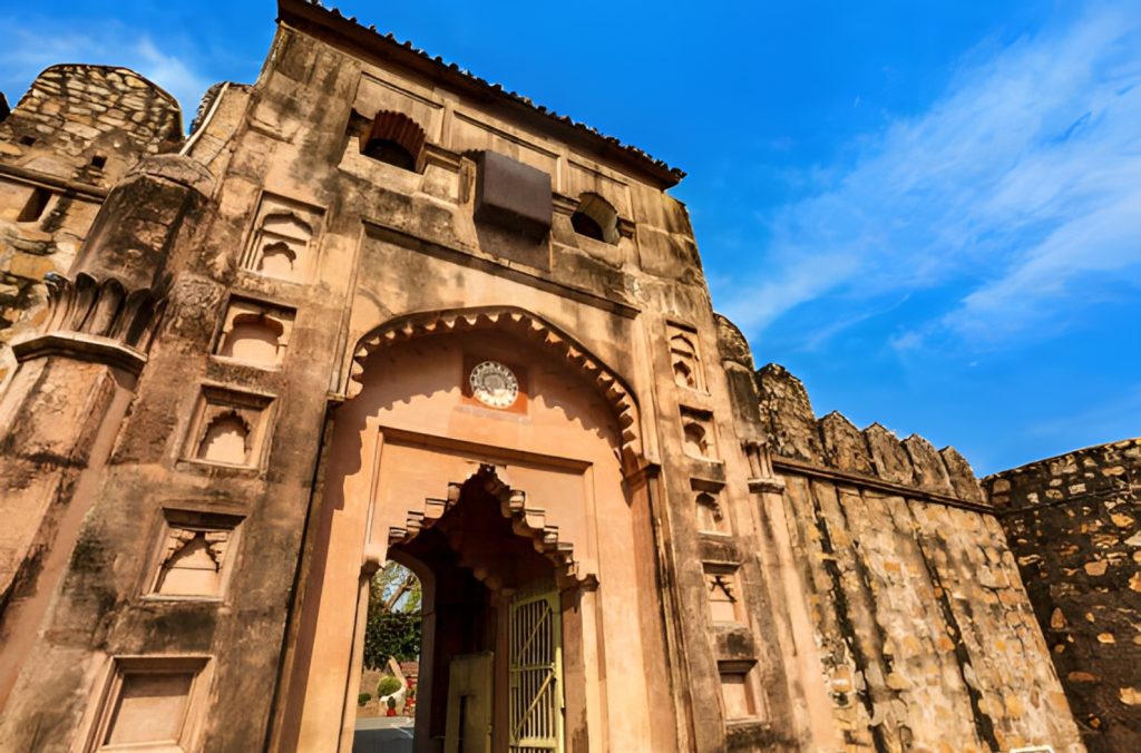 Jhansi Fort history Jhansi Uttar Pradesh India