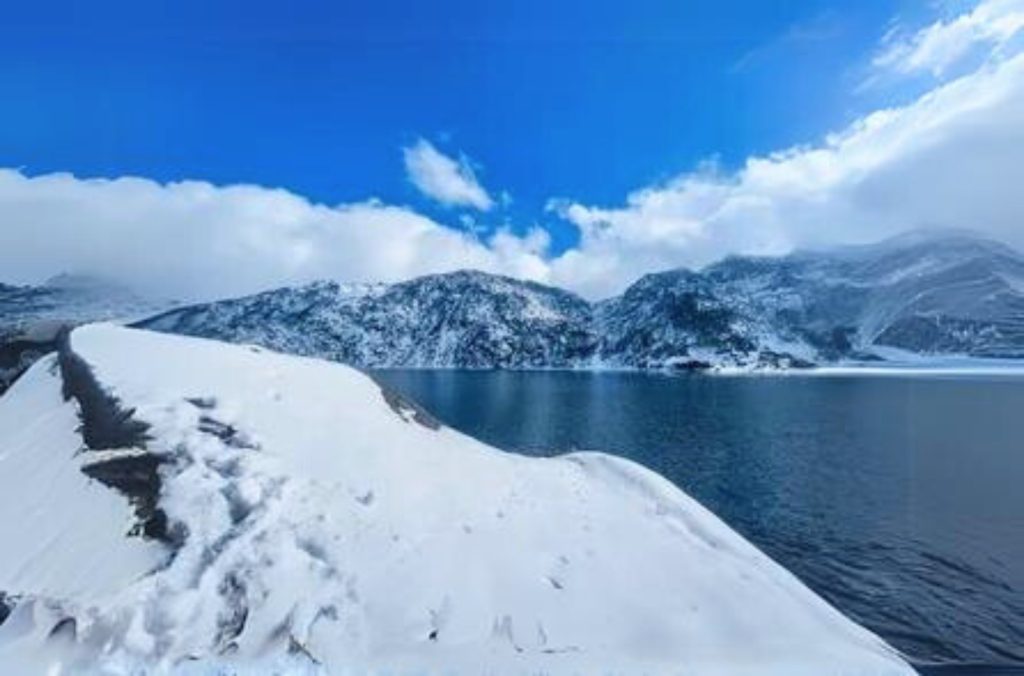 Tsongmo Lake