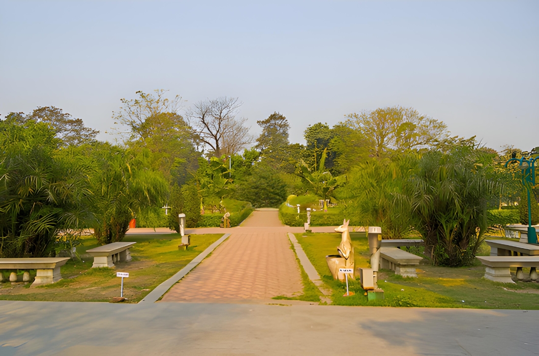 Shaheed Park Budaun, There best Retreat in Uttar Pradesh.