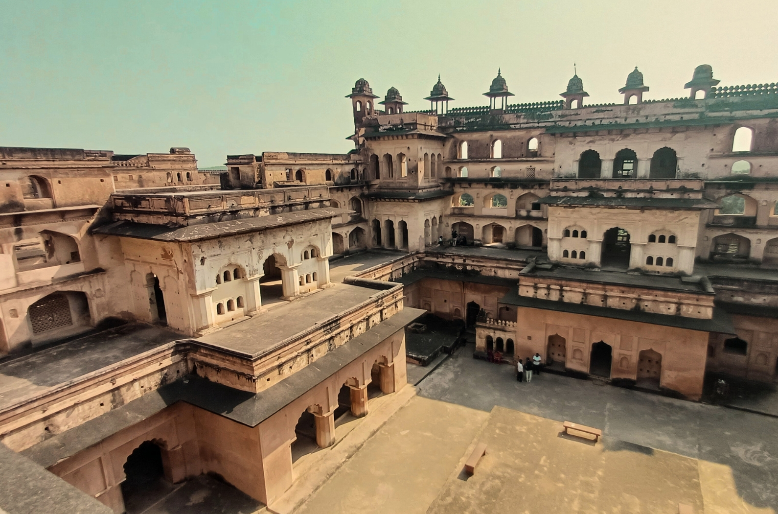 Raja Mahal