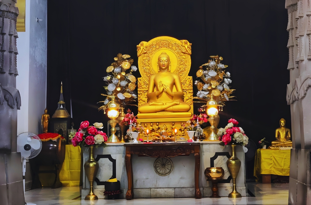 Sarnath Buddhist Temple Varanasi