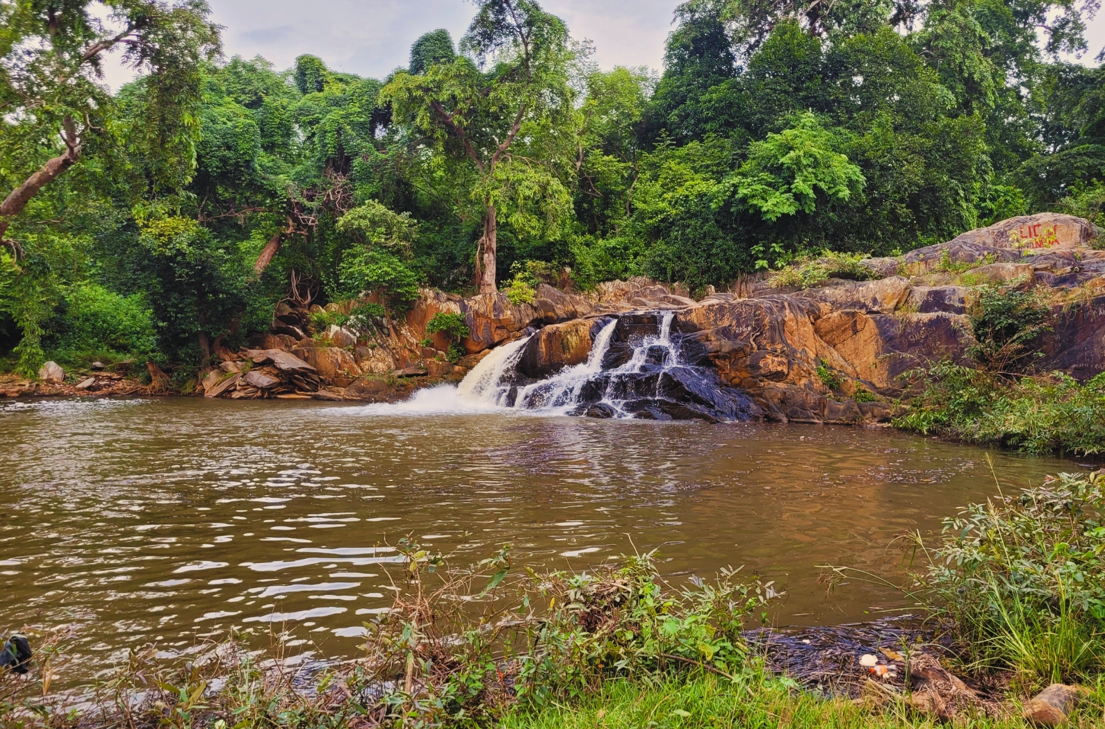 Akhayasila Waterfall