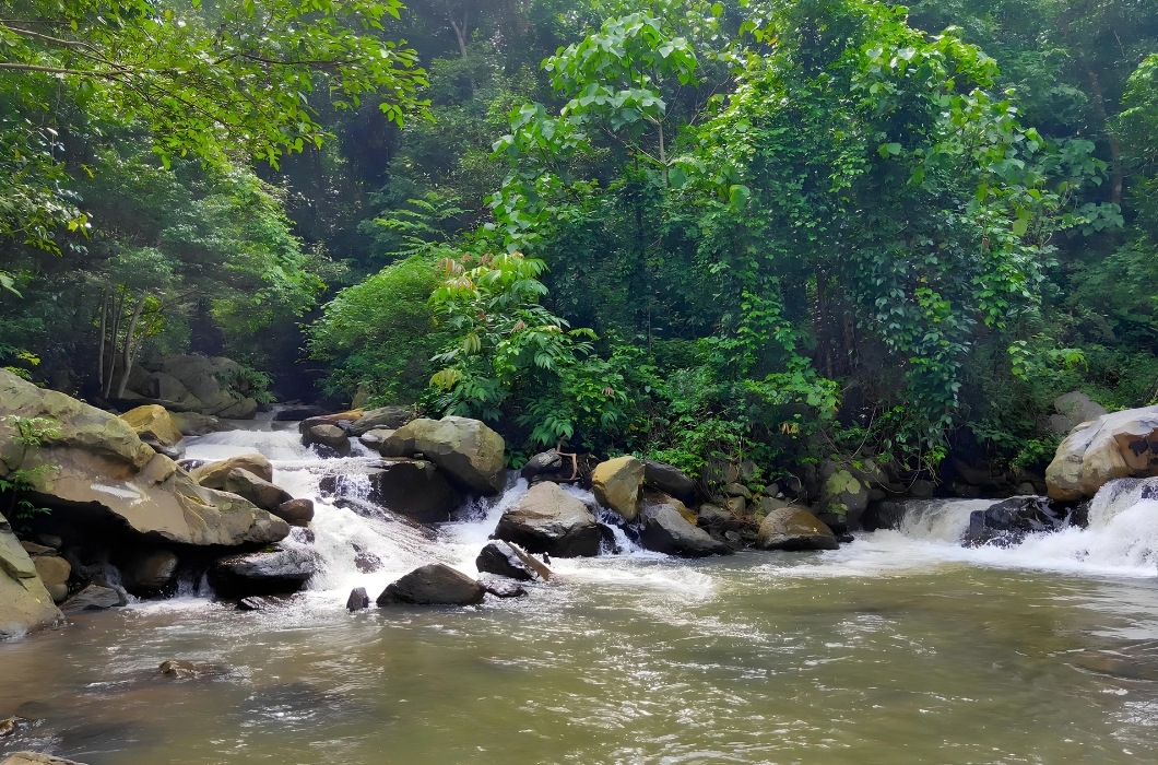 Chaulabhaja Waterfall