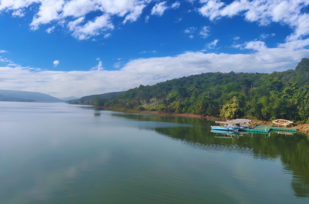 Deras Dam