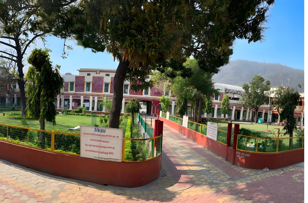 Gita Bhavan, Rishikesh