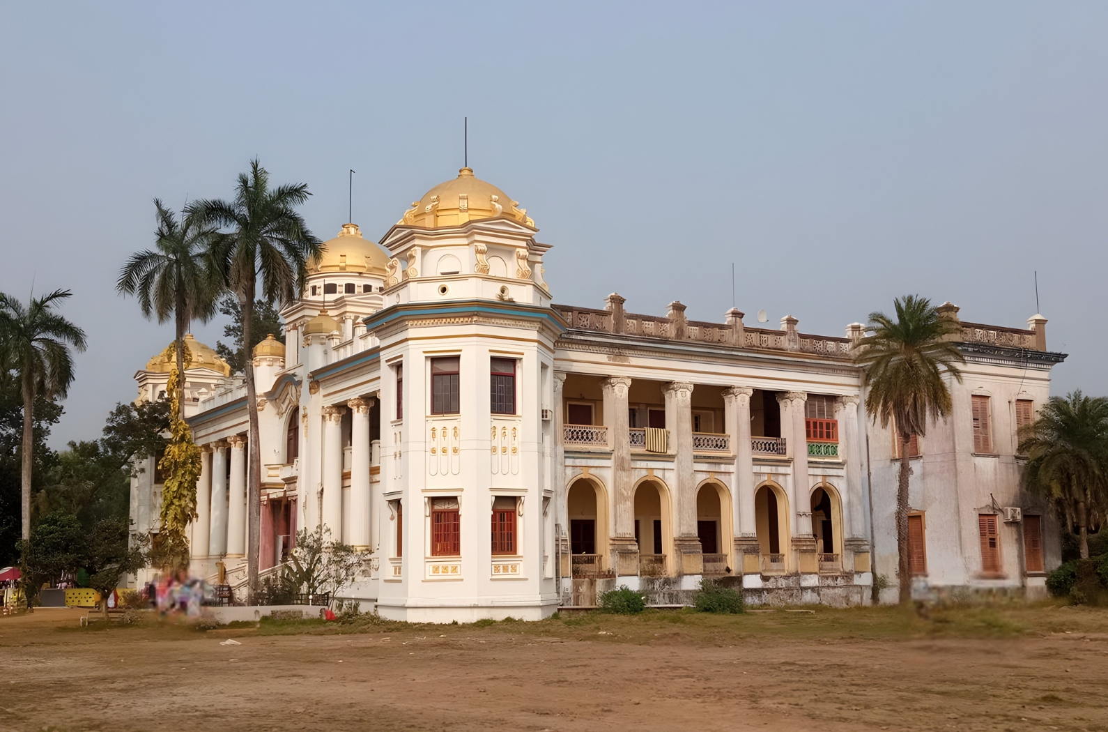 Mahishadal Raj Bari complex