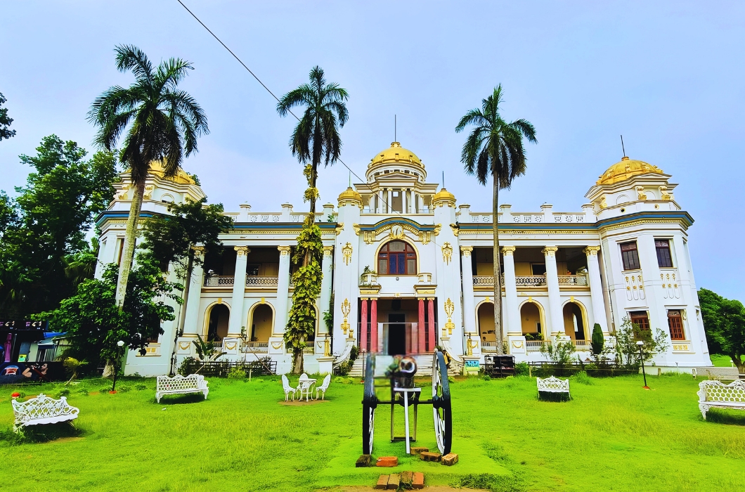 Front view of Mahishadal Raj Bari