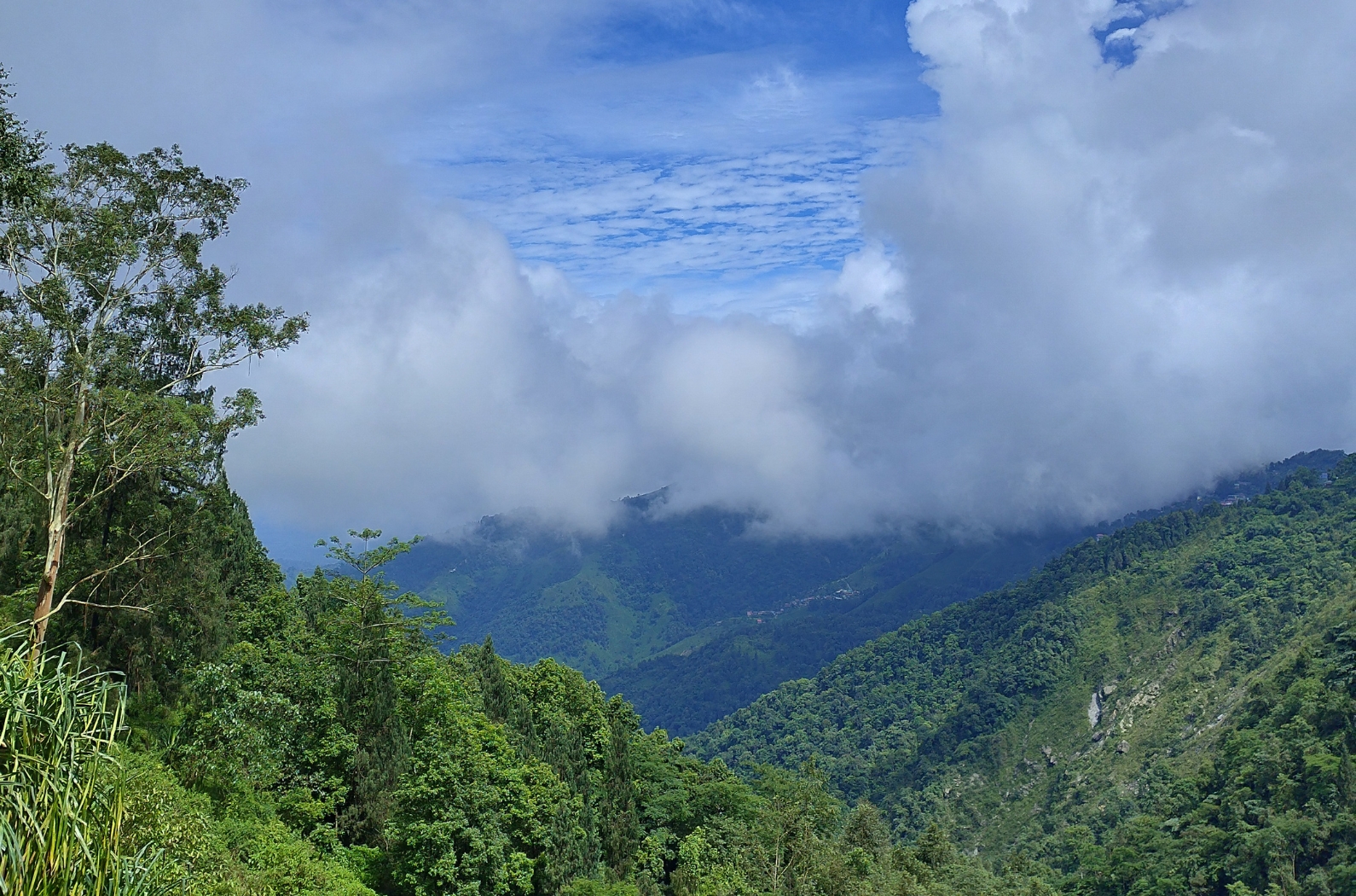 Paglajhora Falls