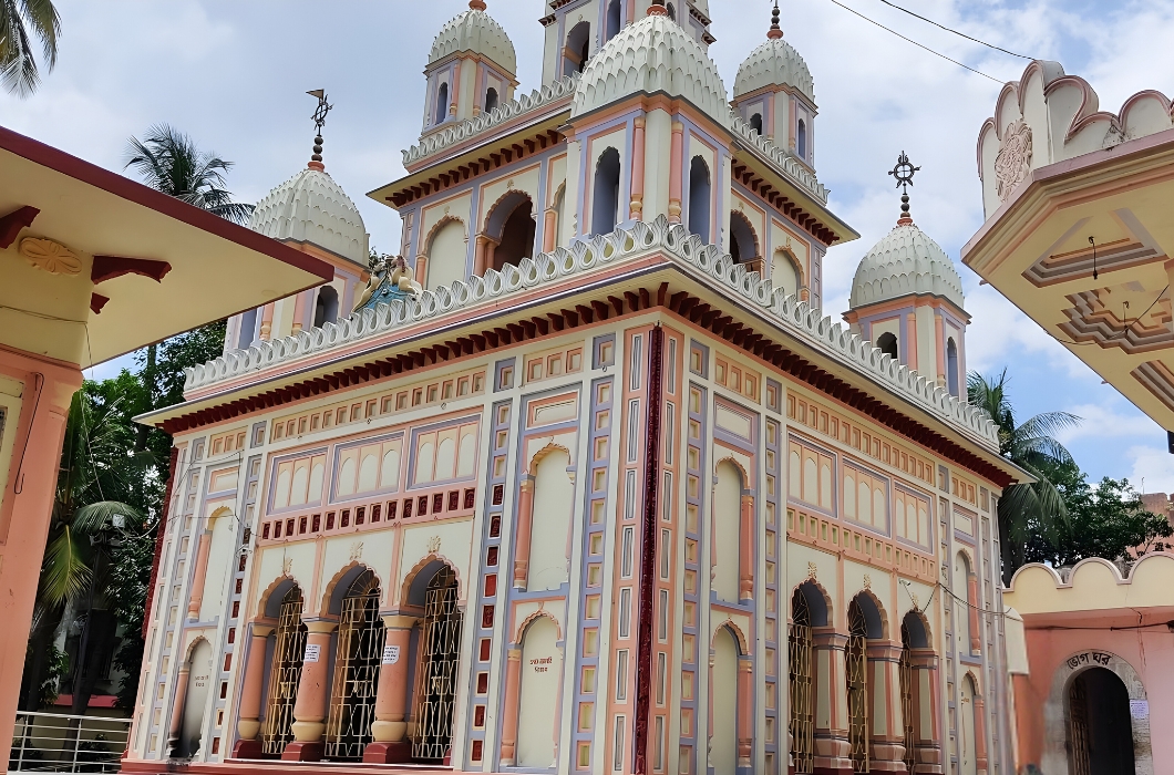 Sarbamangala Temple' front view, Bardhaman