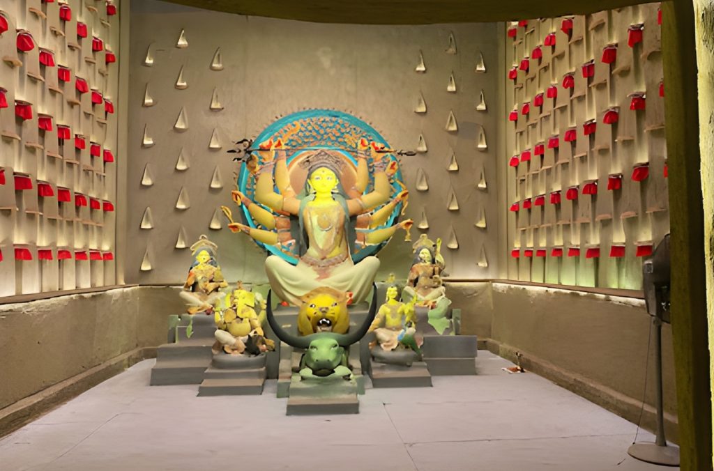 Shiv Mandir Sarbojanin Durga Puja