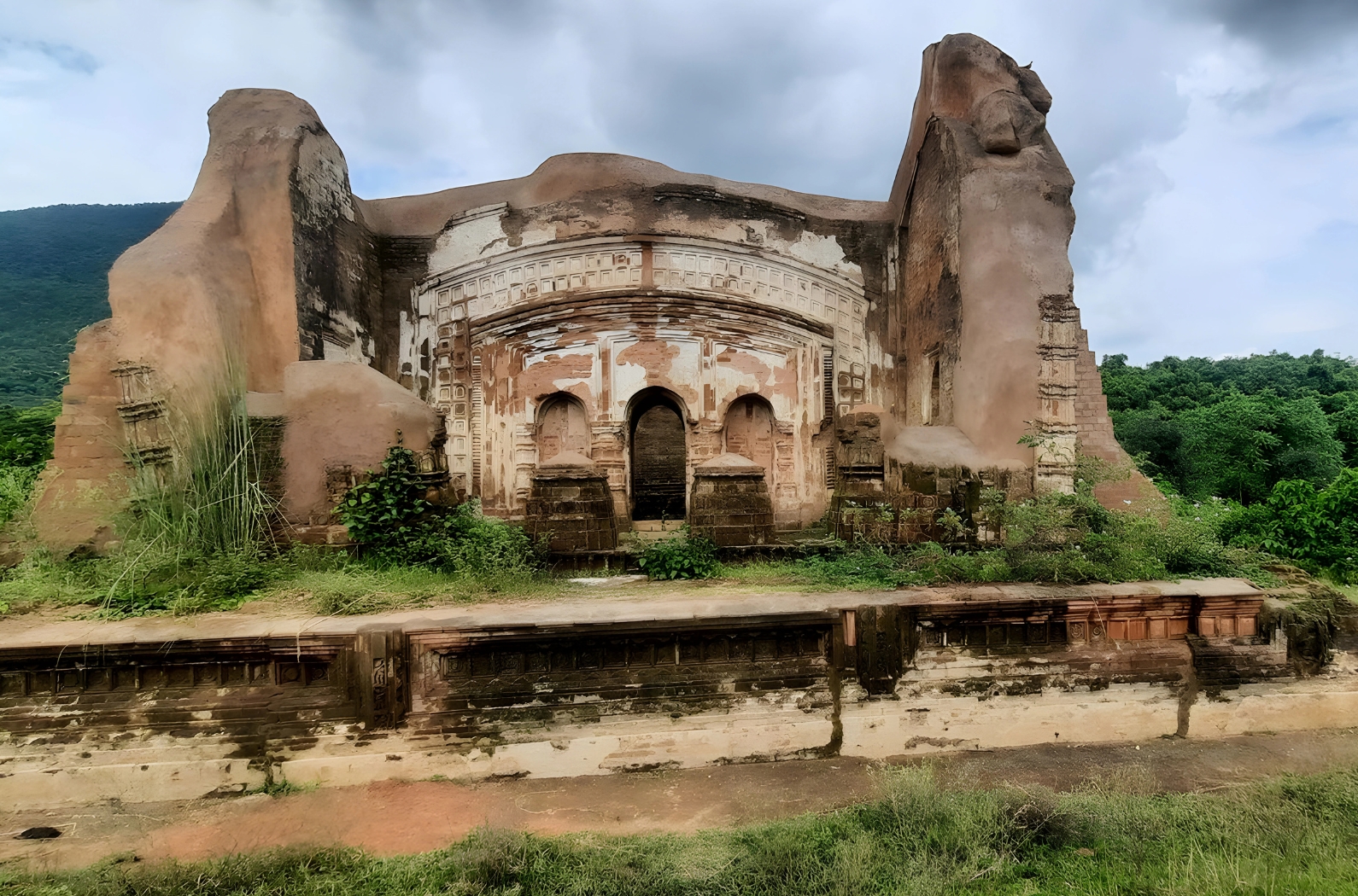 Old Monument in Garh Panchkot