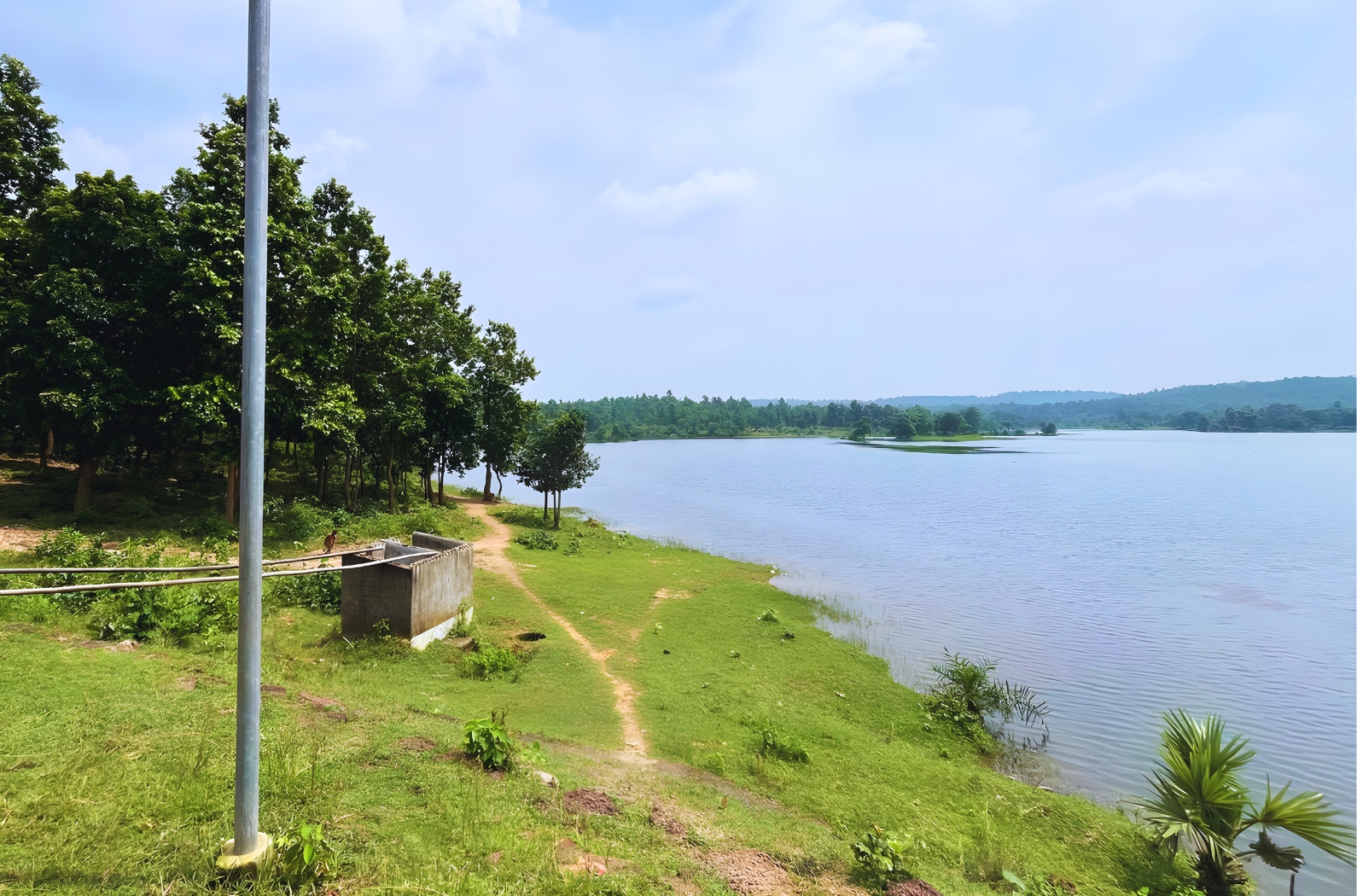 Khandarani Lake