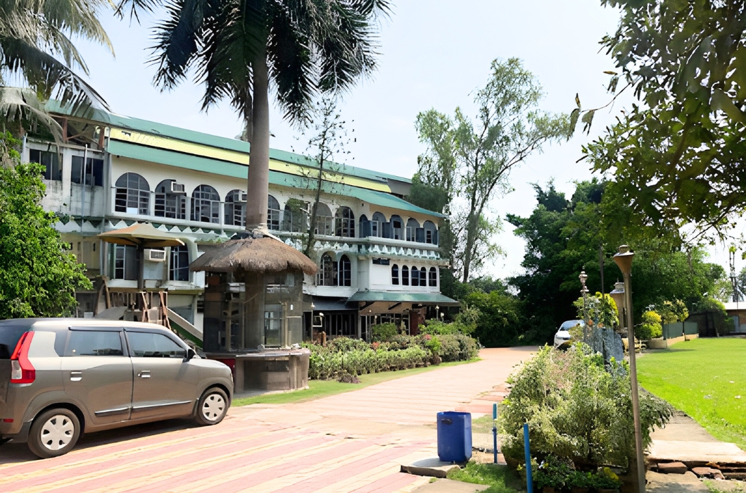 Nirala Resort