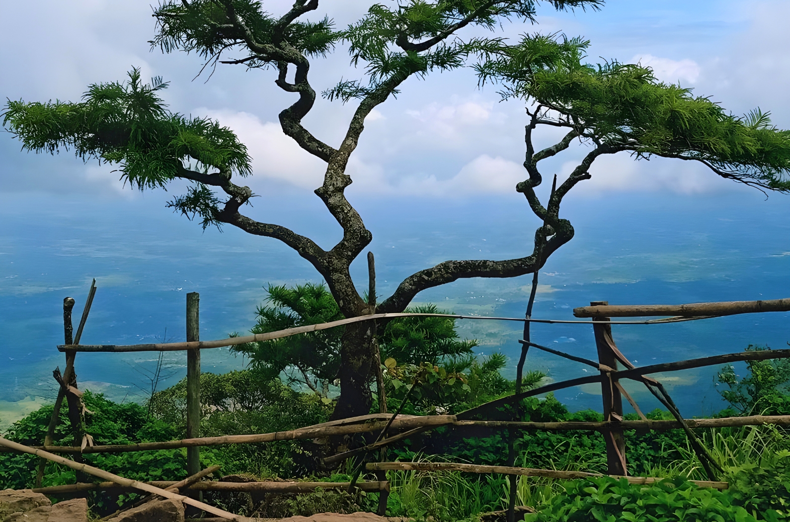 Sky views from Seethargundu viewpoint