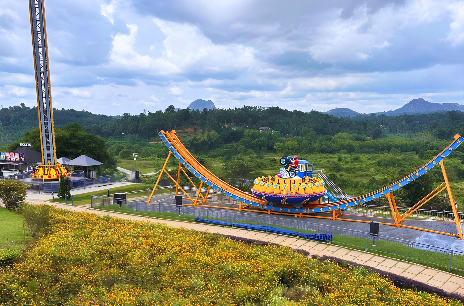 Karapuzha Dam, Adventure Park & Garden