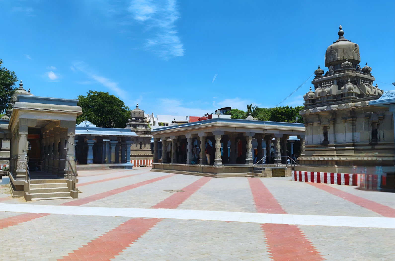 Arupadai Veedu Murugan Temple