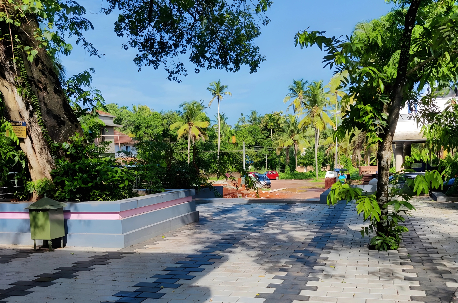 Shri Pallikunnu Mookambika Temple